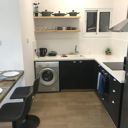 Victoria3 1-bedroom In A Privileged Location Lägenhet *