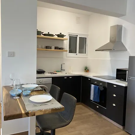 Διαμέρισμα Victoria3 1-bedroom In A Privileged Location *