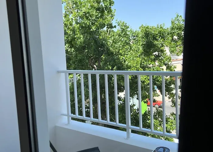 アパート Victoria3 1-bedroom In A Privileged Location パ フォス