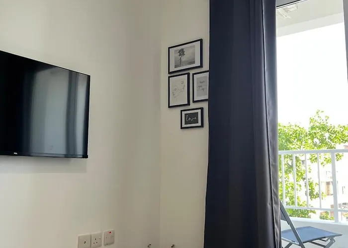 Victoria3 1-bedroom In A Privileged Location * パ フォス